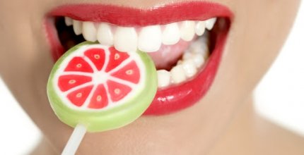 Como Limitar Os Efeitos Do Açúcar Nos Dentes
